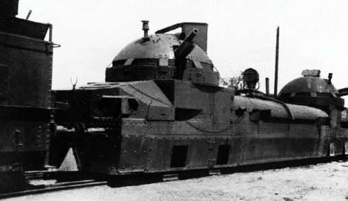 Иллюстрация к книге — Броня русской армии. Бронеавтомобили и бронепоезда в Первой мировой войне [i_287.jpg]