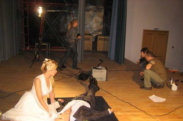 Иллюстрация к книге — Театр мистера Фэйса [i_016.jpg]