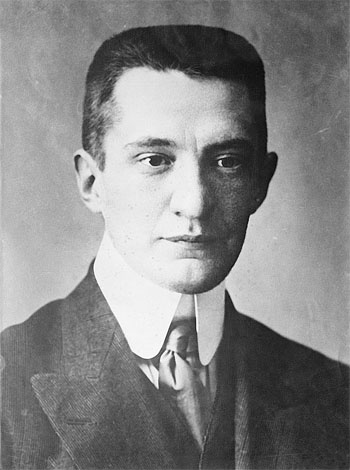 Иллюстрация к книге — Великие исторические сенсации. 100 историй, которые потрясли мир [i_018.jpg]