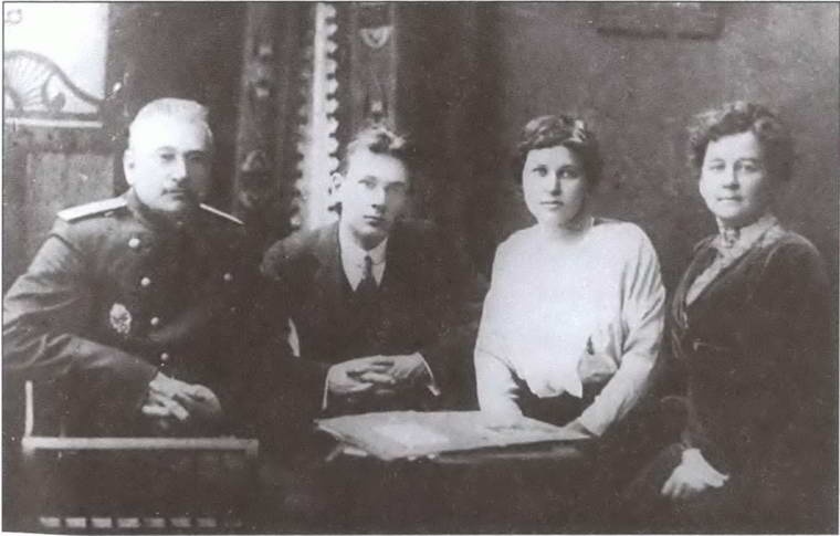 Иллюстрация к книге — Великая война без ретуши. Записки корпусного врача [i_002.jpg]