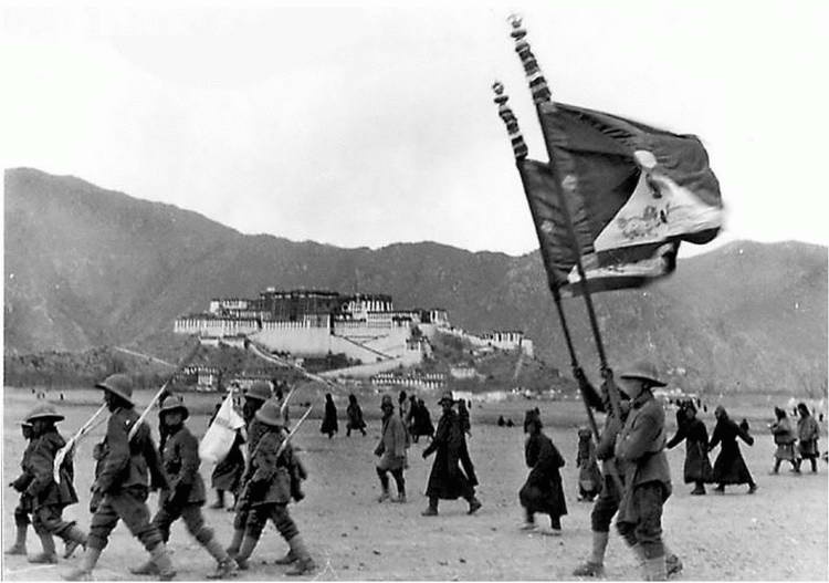 Иллюстрация к книге — Скрытый Тибет. История независимости и оккупации [i_019.jpg]