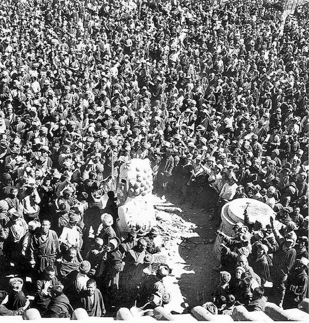 Иллюстрация к книге — Скрытый Тибет. История независимости и оккупации [i_051.jpg]