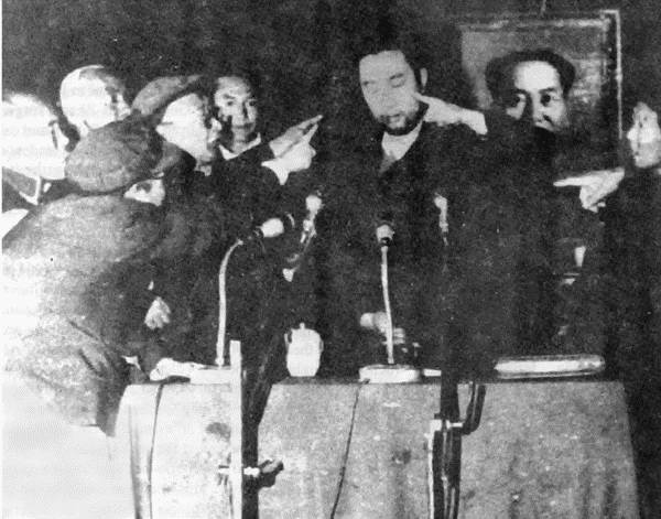 Иллюстрация к книге — Скрытый Тибет. История независимости и оккупации [i_065.jpg]