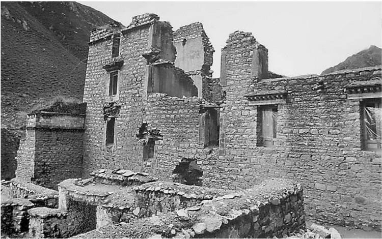 Иллюстрация к книге — Скрытый Тибет. История независимости и оккупации [i_071.jpg]