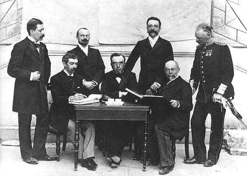 Иллюстрация к книге — Игры, угодные богам [_053.jpg]