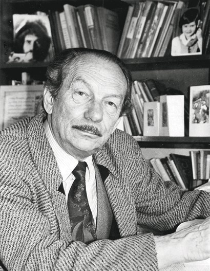 Иллюстрация к книге — Воспоминания о XX веке. Книга вторая. Незавершенное время. Imparfait [i_045.jpg]