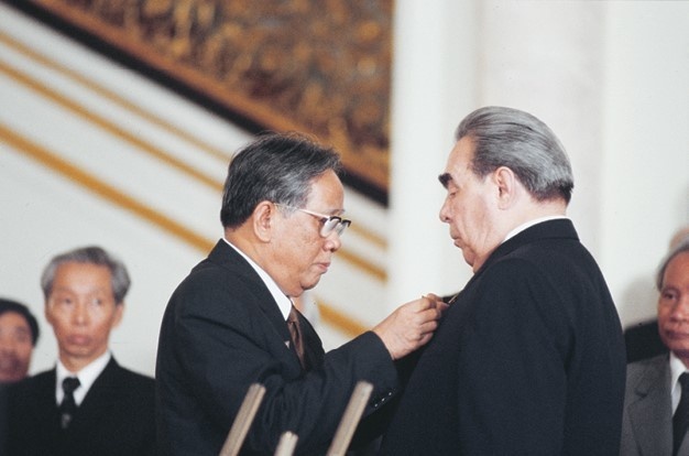 Иллюстрация к книге — Воспоминания о XX веке. Книга вторая. Незавершенное время. Imparfait [i_082.jpg]