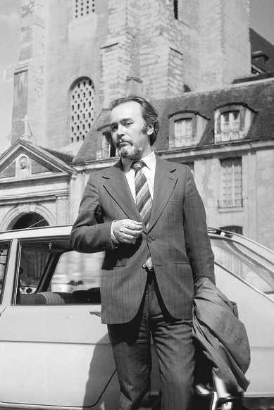 Иллюстрация к книге — Воспоминания о XX веке. Книга вторая. Незавершенное время. Imparfait [i_084.jpg]