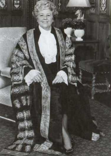 Иллюстрация к книге — Повседневная жизнь британского парламента [i_027.jpg]