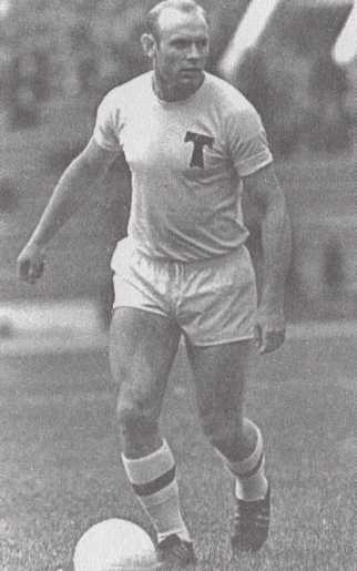 Иллюстрация к книге — Тайны советского футбола [i_029.jpg]