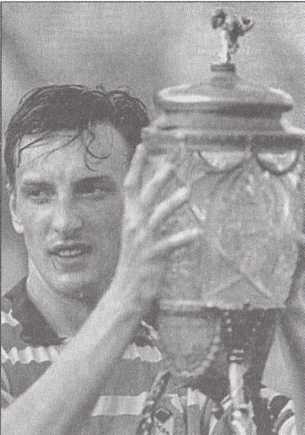 Иллюстрация к книге — Тайны советского футбола [i_034.jpg]