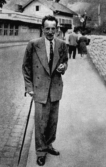 Иллюстрация к книге — Судьба императора Николая II после отречения. Историко-критические очерки [i_001.jpg]