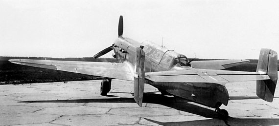 Иллюстрация к книге — Утерянные победы советской авиации [i_205.jpg]