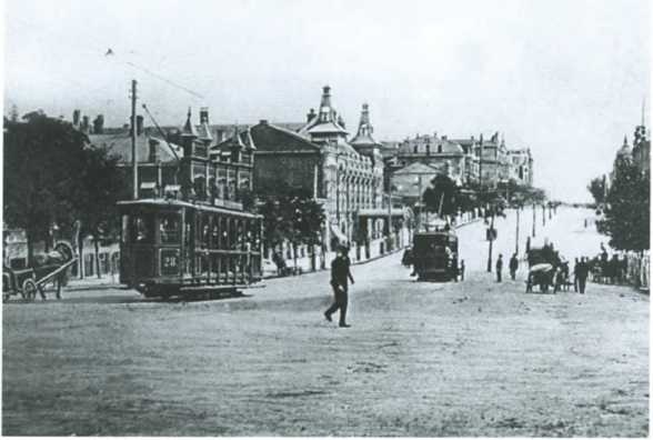 Иллюстрация к книге — Повседневная жизнь русского провинциального города в XIX веке. Пореформенный период [i_014.jpg]