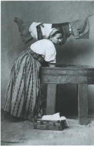 Иллюстрация к книге — Повседневная жизнь русского провинциального города в XIX веке. Пореформенный период [i_027.jpg]