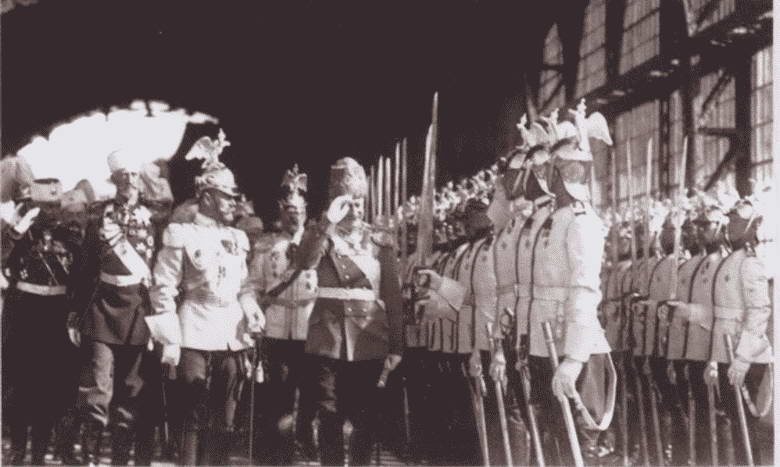 Иллюстрация к книге — Первая мировая война. Борьба миров [i_079.jpg]