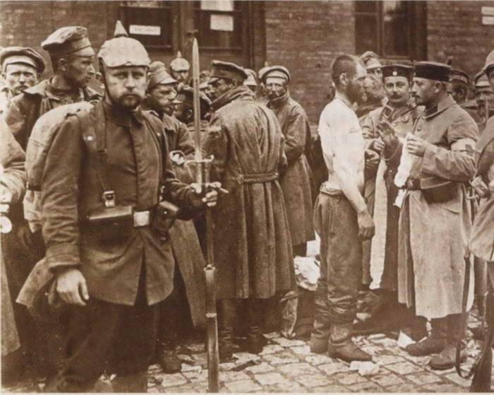 Иллюстрация к книге — Первая мировая война. Борьба миров [i_270.jpg]