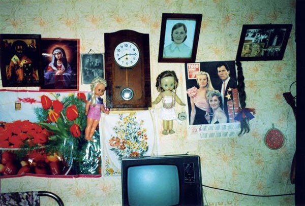 Иллюстрация к книге — Феномен куклы в традиционной и современной культуре. Кросскультурное исследование идеологии антропоморфизма [i_099.jpg]