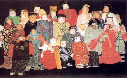 Иллюстрация к книге — Феномен куклы в традиционной и современной культуре. Кросскультурное исследование идеологии антропоморфизма [i_101.jpg]