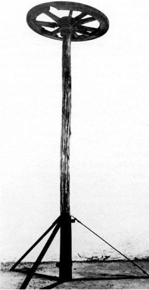 Иллюстрация к книге — Смертная казнь. История и виды высшей меры наказания от начала времен до наших дней [i_136.jpg]