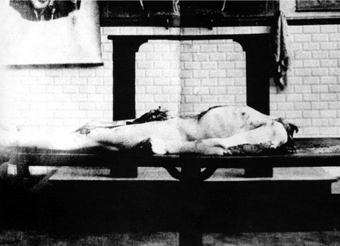 Иллюстрация к книге — Смертная казнь. История и виды высшей меры наказания от начала времен до наших дней [i_241.jpg]