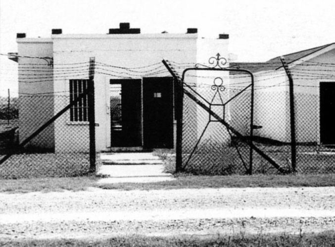 Иллюстрация к книге — Смертная казнь. История и виды высшей меры наказания от начала времен до наших дней [i_272.jpg]