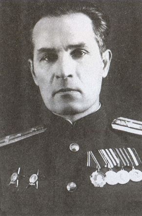 Иллюстрация к книге — Серпухов. Последний рубеж. 49-я армия в битве за Москву. 1941 [i_035.jpg]