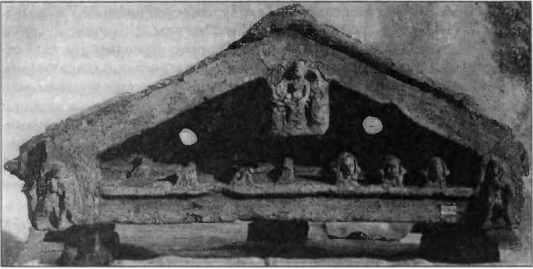 Иллюстрация к книге — Нить Ариадны [doc2fb_image_0200004d.jpg]