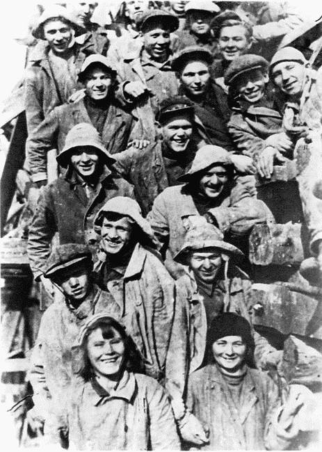 Иллюстрация к книге — Московское метро. От первых планов до великой стройки сталинизма (1897-1935) [i_119.jpg]