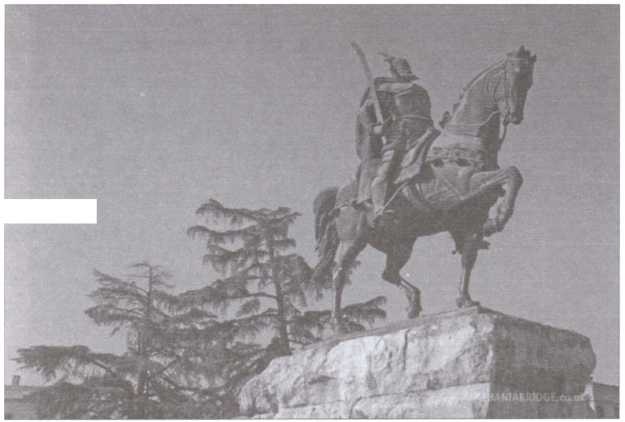 Иллюстрация к книге — Легендарное оружие древности [i_011.jpg]