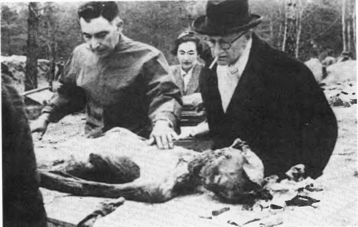 Иллюстрация к книге — Катынский синдром в советско-польских и российско-польских отношениях [i_035.jpg]