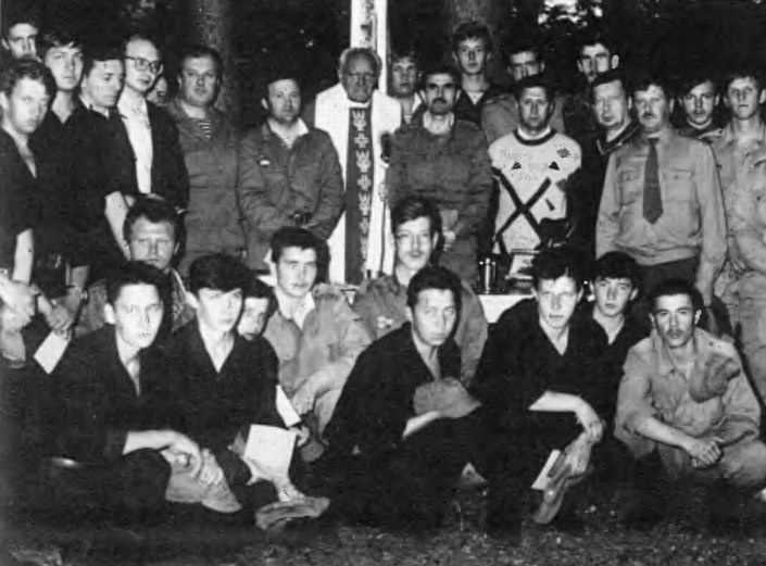 Иллюстрация к книге — Катынский синдром в советско-польских и российско-польских отношениях [i_057.jpg]