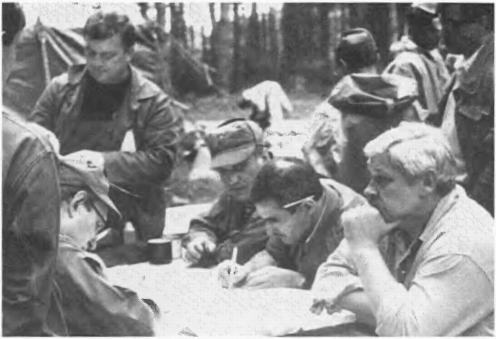 Иллюстрация к книге — Катынский синдром в советско-польских и российско-польских отношениях [i_059.jpg]