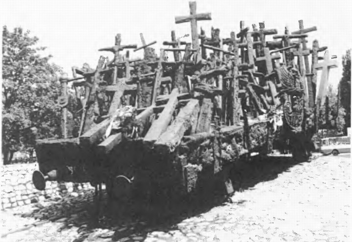 Иллюстрация к книге — Катынский синдром в советско-польских и российско-польских отношениях [i_068.jpg]