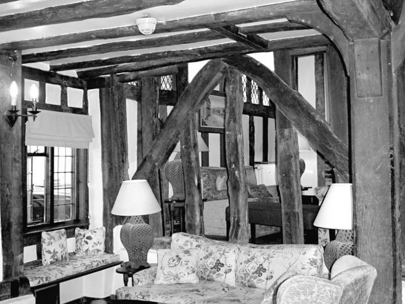 Иллюстрация к книге — 5 O&#039;clock и другие традиции Англии [i_043.jpg]