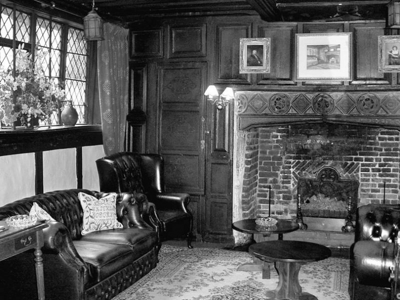 Иллюстрация к книге — 5 O&#039;clock и другие традиции Англии [i_049.jpg]