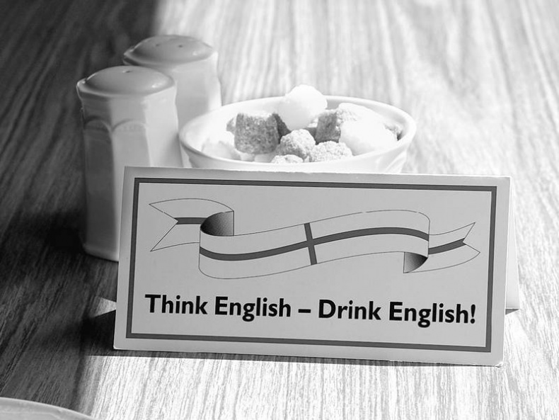 Иллюстрация к книге — 5 O&#039;clock и другие традиции Англии [i_055.jpg]