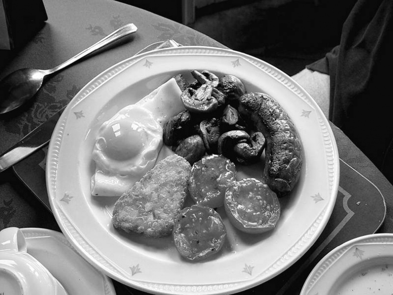 Иллюстрация к книге — 5 O&#039;clock и другие традиции Англии [i_057.jpg]