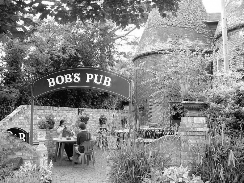 Иллюстрация к книге — 5 O&#039;clock и другие традиции Англии [i_061.jpg]