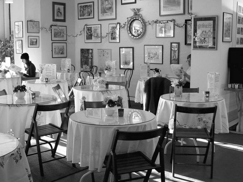 Иллюстрация к книге — 5 O&#039;clock и другие традиции Англии [i_068.jpg]