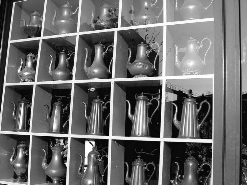 Иллюстрация к книге — 5 O'clock и другие традиции Англии [i_069.jpg]