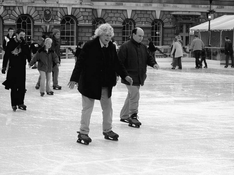 Иллюстрация к книге — 5 O&#039;clock и другие традиции Англии [i_093.jpg]