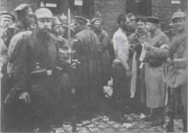 Иллюстрация к книге — Неизвестные трагедии Первой мировой. Пленные. Дезертиры. Беженцы [i_027.jpg]