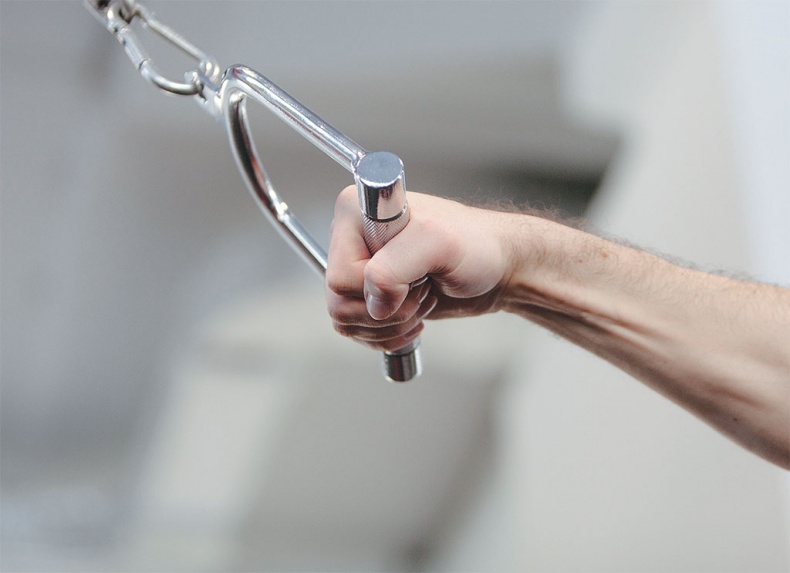 Иллюстрация к книге — Хватит ЖРАТЬ! и лениться. 50 интенсивных тренировок от тренера программы &quot;Свадебный размер&quot; [i_015.jpg]