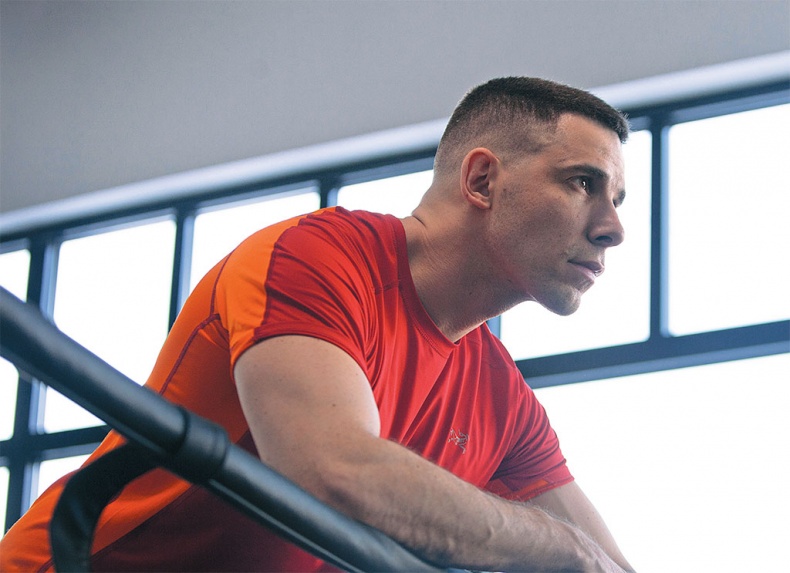 Иллюстрация к книге — Хватит ЖРАТЬ! и лениться. 50 интенсивных тренировок от тренера программы &quot;Свадебный размер&quot; [i_028.jpg]