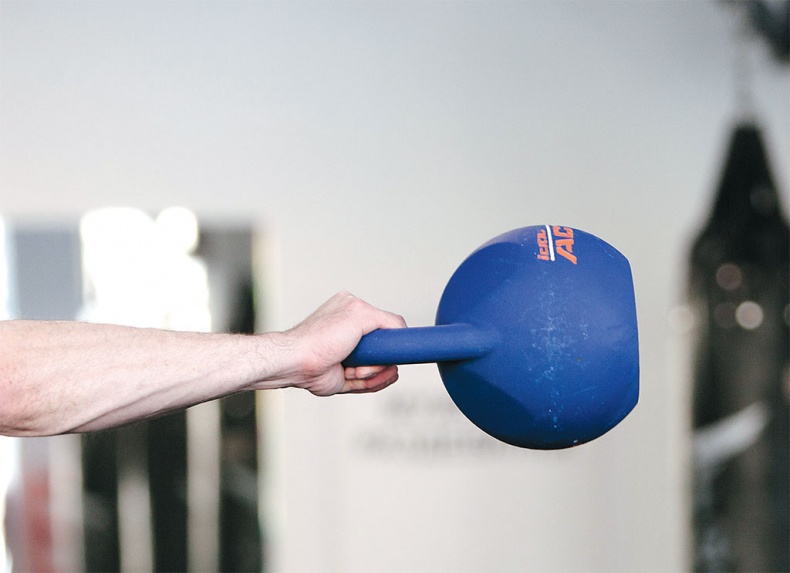 Иллюстрация к книге — Хватит ЖРАТЬ! и лениться. 50 интенсивных тренировок от тренера программы &quot;Свадебный размер&quot; [i_108.jpg]