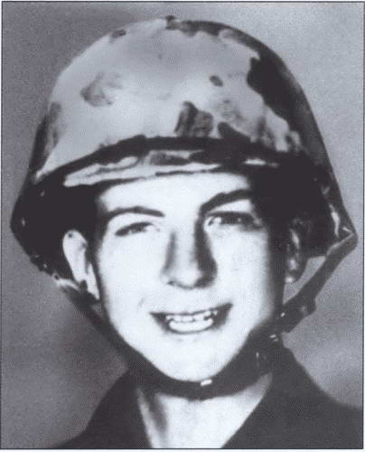 Иллюстрация к книге — Убийство президента Кеннеди. Ли Харви Освальд - убийца или жертва заговора? [i_005.jpg]