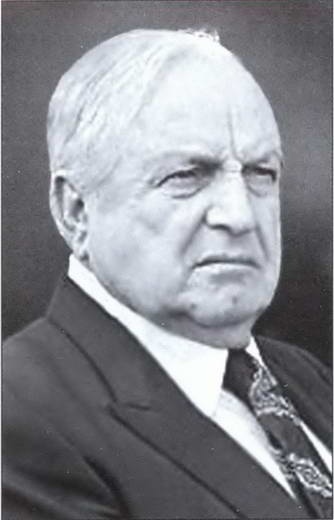 Иллюстрация к книге — Убийство президента Кеннеди. Ли Харви Освальд - убийца или жертва заговора? [i_020.jpg]