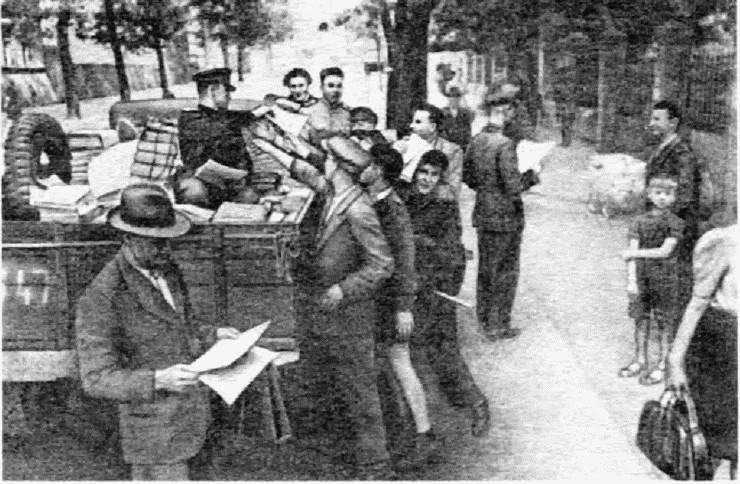 Иллюстрация к книге — 1945. Блицкриг Красной Армии [i_070.jpg]