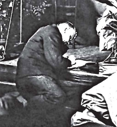 Иллюстрация к книге — Кровавый век [_106.jpg]